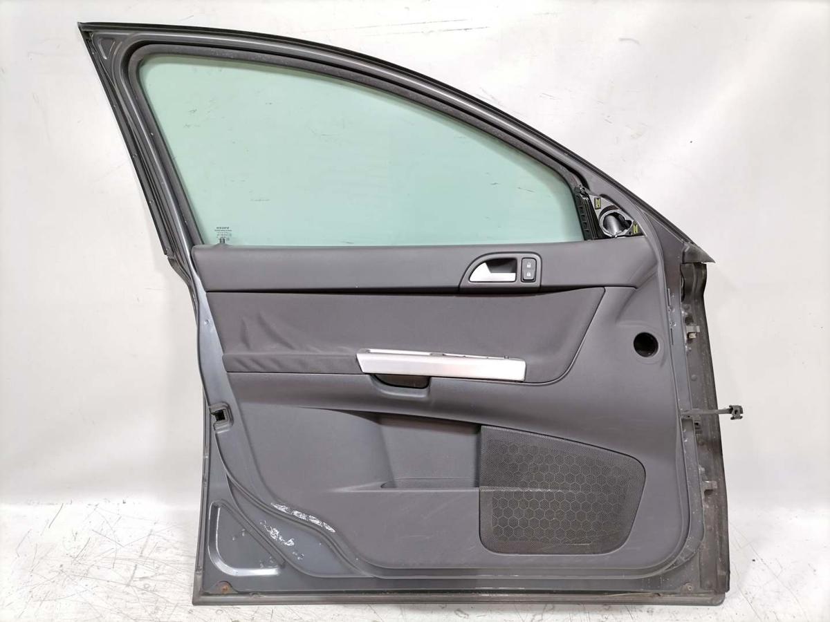 Volvo V50 original T&uuml;r vorn links Titanium Grey Rohbau BJ07